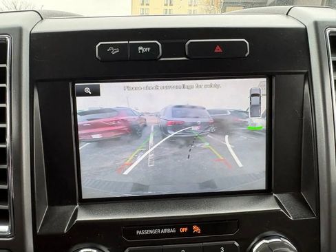 Used 2015 Ford F150 XLT w/ Equipment Group 302A Luxury AWD/4WD image 21