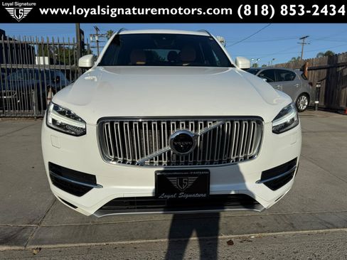 Used 2017 Volvo XC90 T8 Inscription w/ Luxury Package AWD/4WD image 2