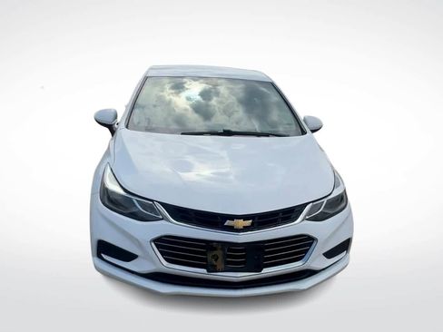 Used 2019 Chevrolet Cruze LT w/ LT Fleet Convenience Package image 3