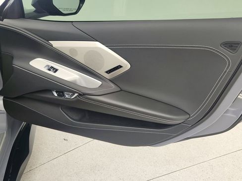 Used 2025 Chevrolet Corvette Z06 w/ Battery Protection Package image 30