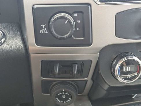 Used 2022 Ford F250 Lariat w/ Lariat Ultimate Package AWD/4WD image 32