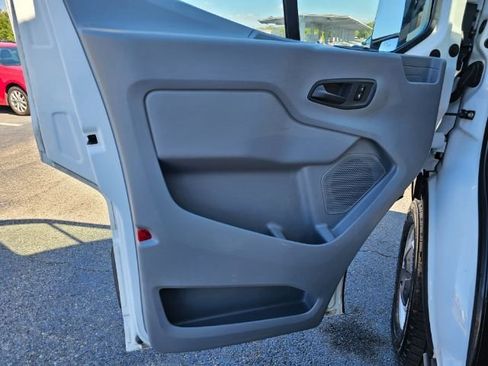 Used 2019 Ford Transit 150 T-150 130 Med Rf 8600 GVWR Sl w/ Interior Upgrade Package image 22