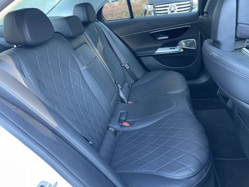 Certified 2024 Mercedes-Benz E 450 E 450 4MATICﾮ Sedan image 45