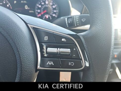Used 2023 Kia Forte LXS FWD image 19