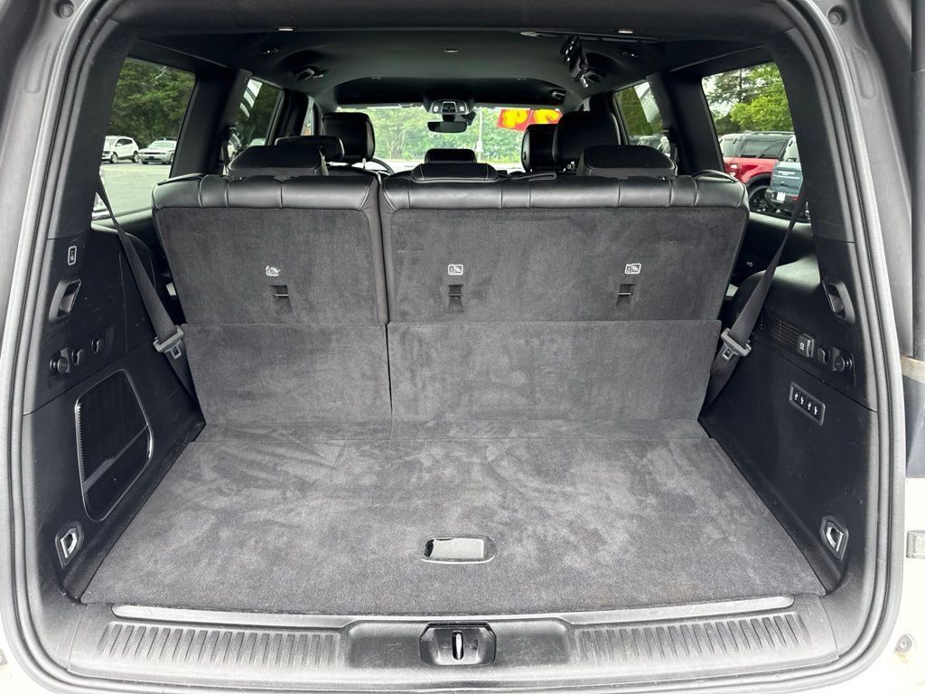 Used 2024 Jeep Wagoneer Series II w/ Flexible Seating Group RWD image 31