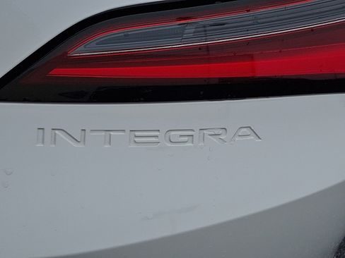 Used 2023 Acura Integra FWD image 30