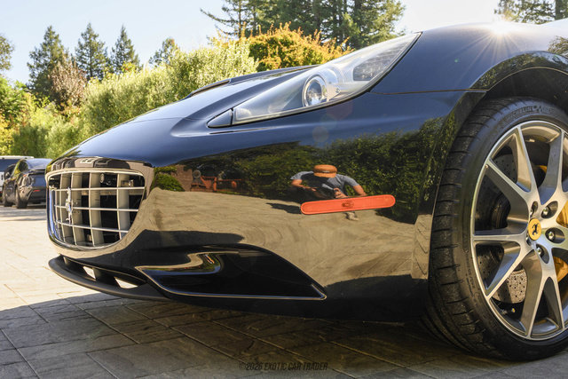 Used 2013 Ferrari California RWD image 91