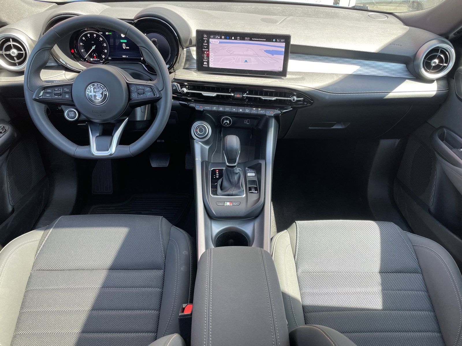 Used 2024 Alfa Romeo Tonale Ti AWD/4WD image 31