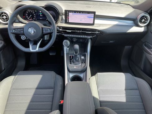 Used 2024 Alfa Romeo Tonale Ti image 31