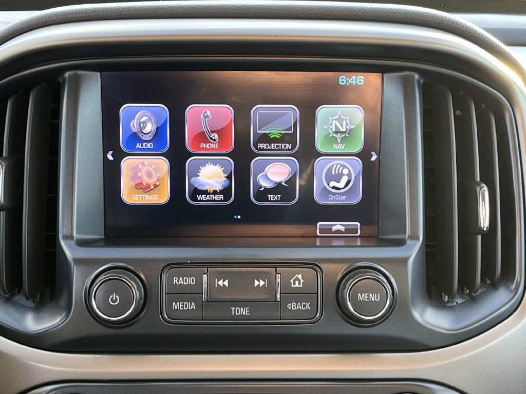 Used 2017 Chevrolet Colorado Z71 AWD/4WD image 13