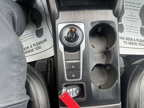 Used 2025 Ford Escape Platinum image 23