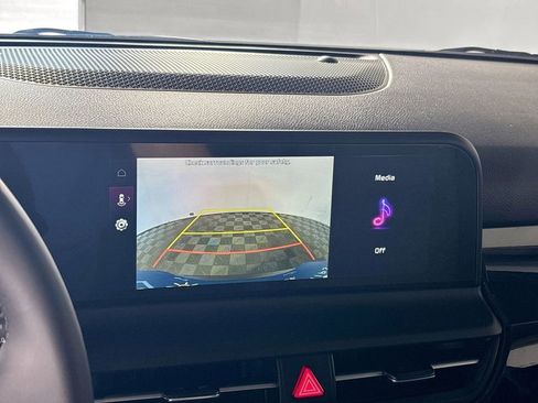 New 2026 Kia Seltos S image 17