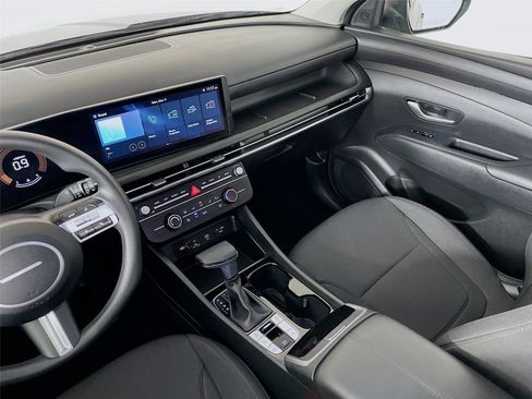 Certified 2025 Hyundai Tucson SE AWD/4WD image 24