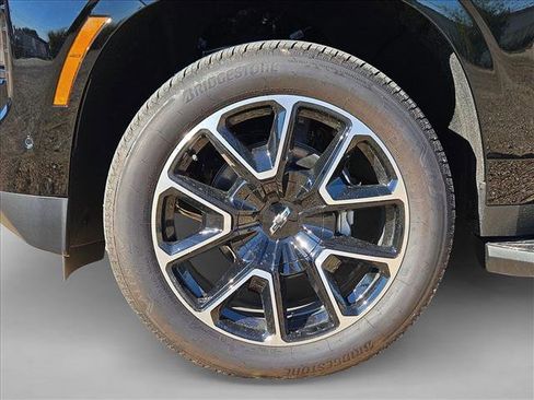 New 2026 Chevrolet Tahoe RST image 10