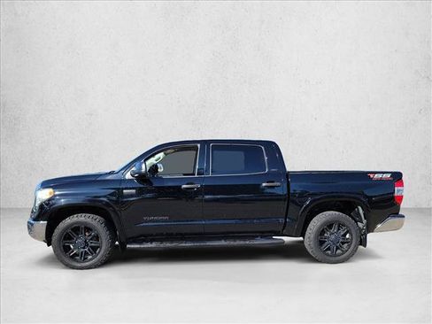 Used 2017 Toyota Tundra SR5 w/ SR5 Upgrade Package AWD/4WD image 8