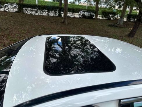 Used 2025 Mercedes-Benz C 300 4MATIC Sedan image 24