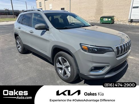 Used 2020 Jeep Cherokee Limited image 1
