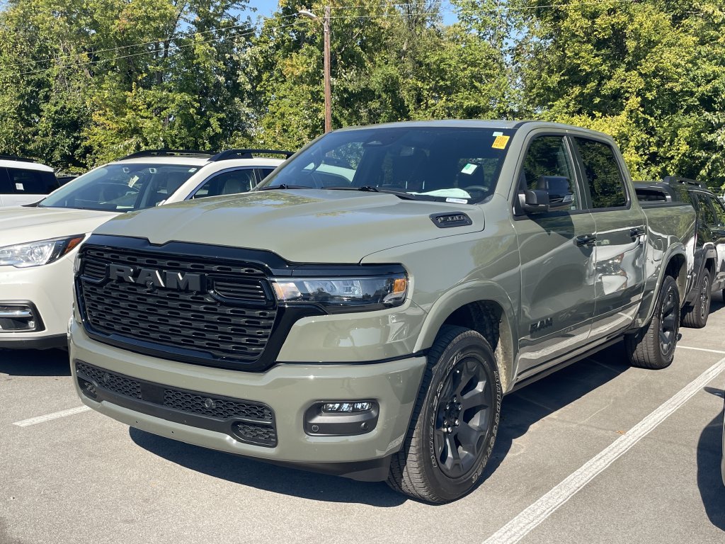 Used 2026 RAM 1500 Big Horn AWD/4WD image 3