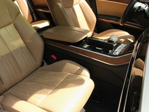 Used 2019 Audi A8 L 3.0T image 29