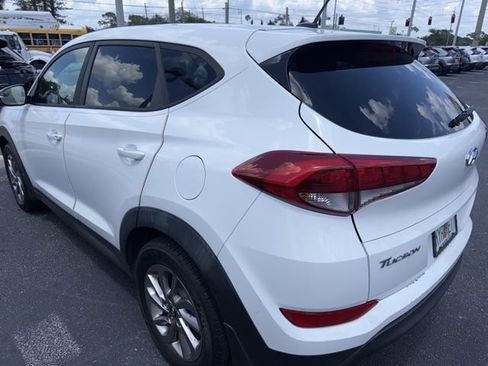 Used 2017 Hyundai Tucson SE FWD image 6