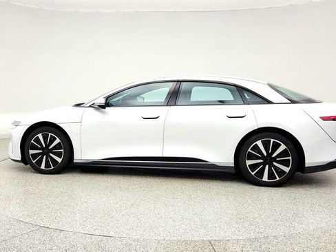 Used 2024 Lucid Air Touring AWD/4WD image 8