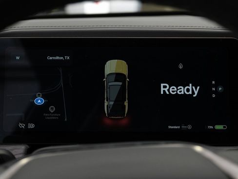 Used 2023 Rivian R1S Adventure image 26