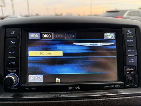 Used 2015 Chrysler Town & Country Touring w/ Driver Convenience Group image 26