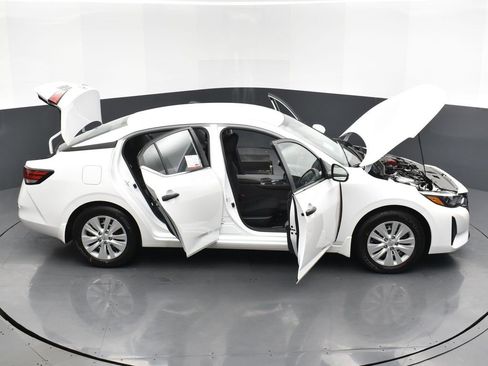 New 2025 Nissan Sentra S image 31