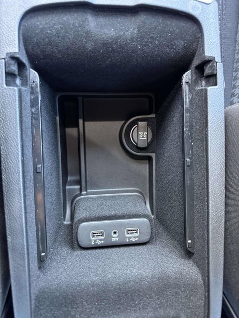 Used 2022 Dodge Charger R/T RWD image 37
