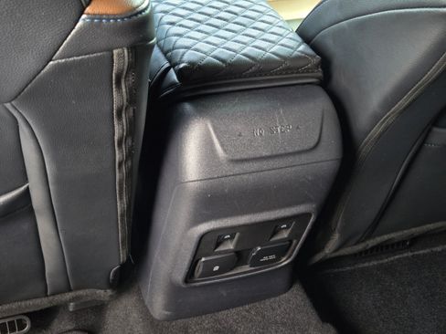 Used 2023 Ford Bronco Outer Banks AWD/4WD image 31