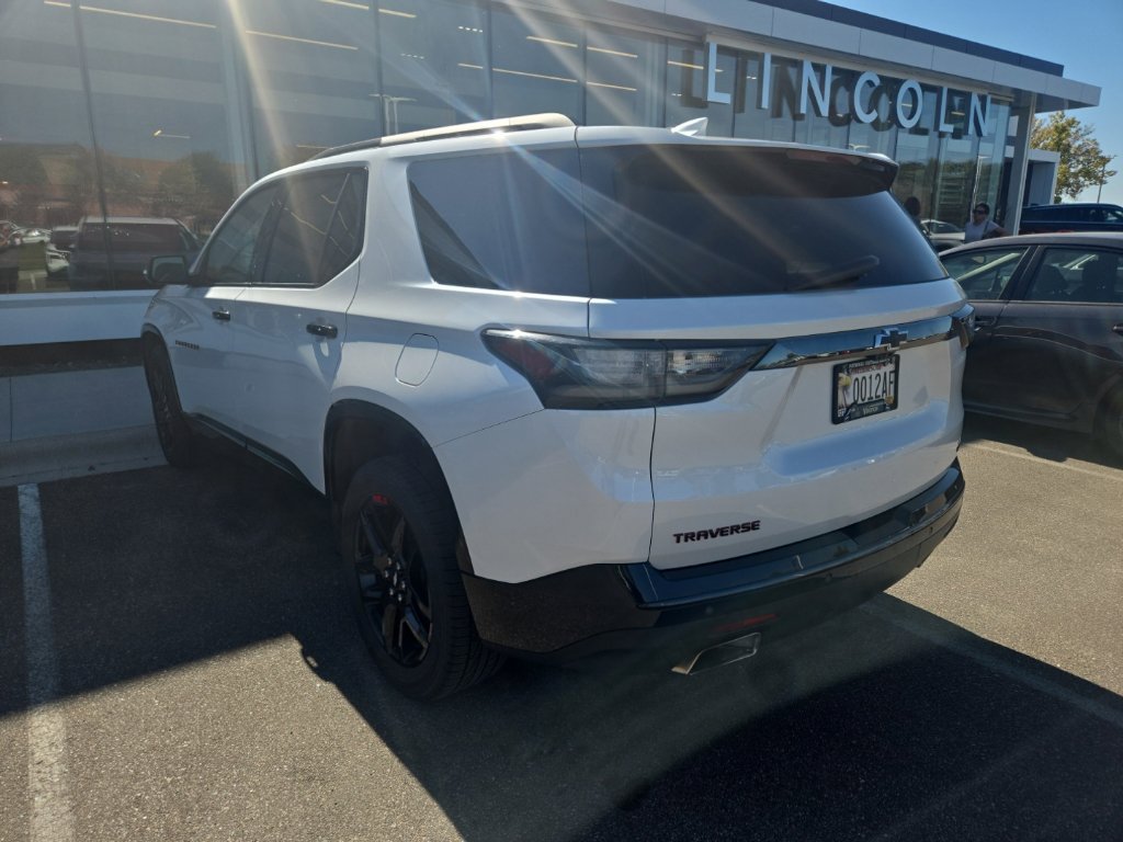 Used 2018 Chevrolet Traverse Premier w/ Redline Edition AWD/4WD image 6