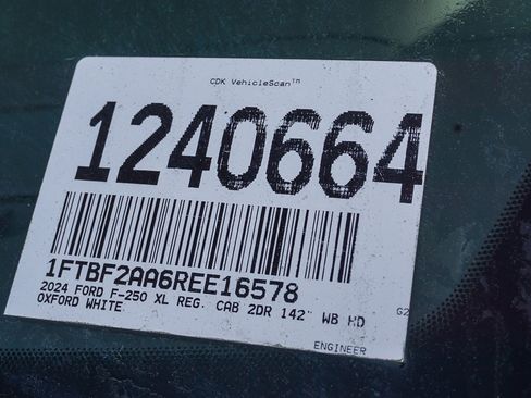 New 2024 Ford F250 XL w/ XL Chrome Package image 26