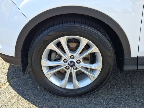 Used 2017 Ford Escape SE FWD image 11