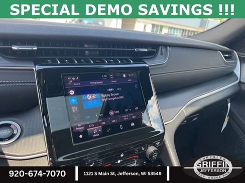 New 2025 Jeep Grand Cherokee L Laredo w/ Luxury Tech Group I image 24