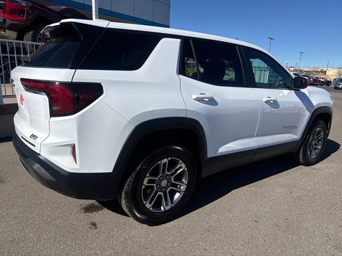 Used 2025 GMC Terrain Elevation image 5