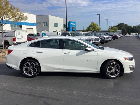 Used 2023 Chevrolet Malibu LT image 5