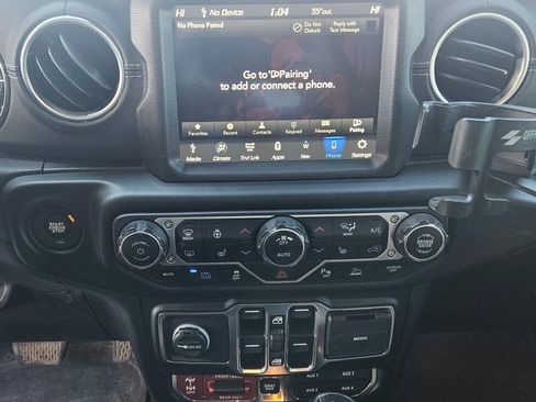 Used 2021 Jeep Wrangler Unlimited Rubicon 4xe w/ Cold Weather Group image 28