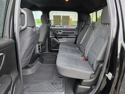 Used 2023 RAM 1500 Big Horn AWD/4WD image 30
