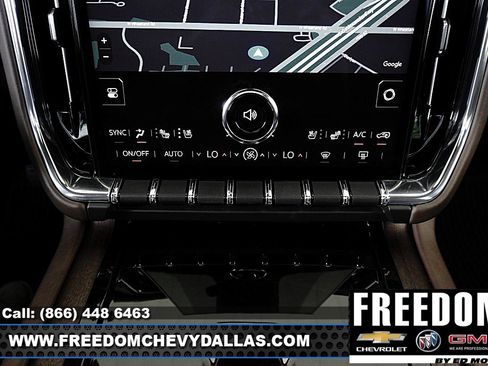 Used 2025 GMC Yukon XL Denali Ultimate AWD/4WD image 18