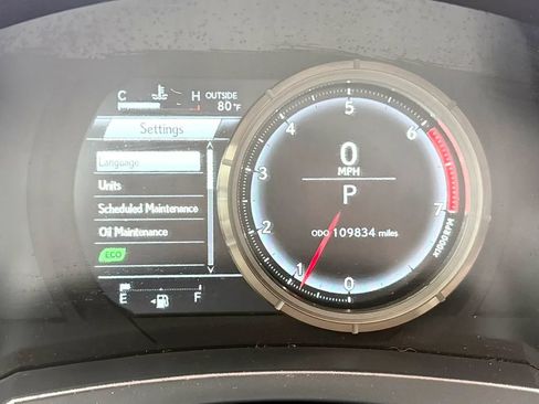 Used 2016 Lexus IS 200t w/ F Sport Package RWD image 16