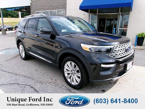 Used 2024 Ford Explorer Limited w/ Limited Technology Package AWD/4WD image 2