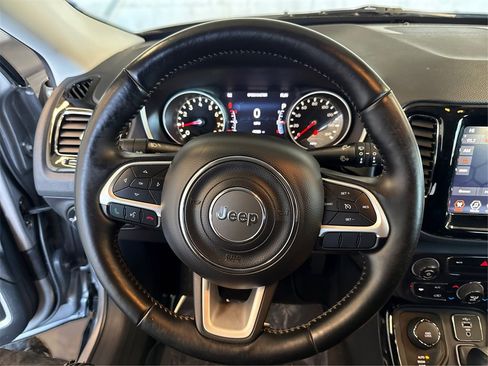 Used 2020 Jeep Compass Limited image 23