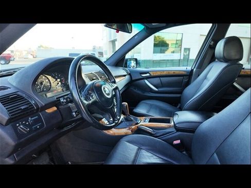 Used 2003 BMW X5 3.0i image 6