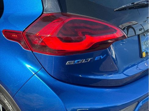 Used 2019 Chevrolet Bolt Premier w/ Infotainment Package image 25