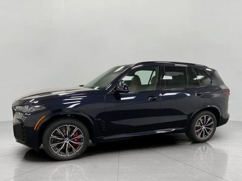 New 2026 BMW X5 xDrive40i w/ M Sport Package AWD/4WD image 10