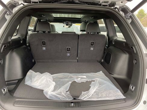 New 2026 Jeep Grand Cherokee Limited image 5