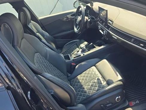 Used 2023 Audi S4 Premium Plus w/ Premium Plus Package AWD/4WD image 5