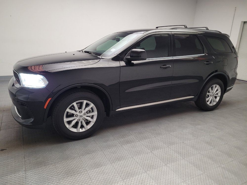 Used 2023 Dodge Durango SXT Launch Edition RWD image 2