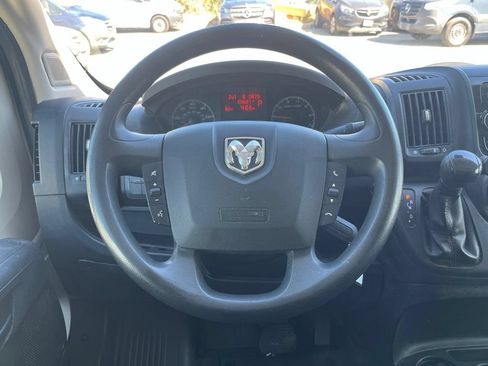 Used 2019 RAM ProMaster 2500 FWD image 14