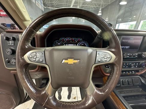 Used 2016 Chevrolet Silverado 2500 High Country w/ Duramax Plus Package AWD/4WD image 19